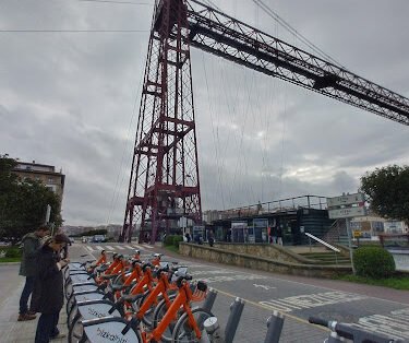 Estación Bizkaibizi Puente Bizkaia