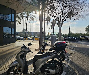 Jota Cafe Motorcycles and Scooter Rental Airport Barcelona