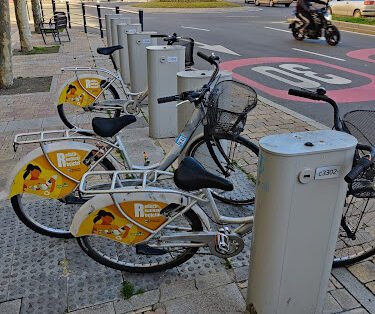Estación SalEnBici de la Rotonda de Los Ovalle (C33-XX)