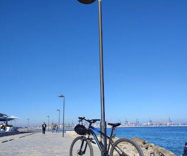 Rent Bike | Sky Bike | Fietsverhuur | Alquiler de bici