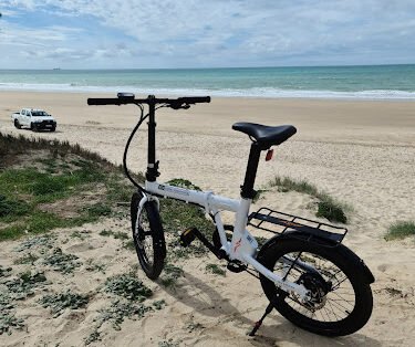 Alquiler de Bicicletas Eléctricas en Cádiz: Neo Skate