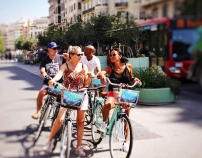 Get Involved Valencia & Gezellig Fietsen in Valencia