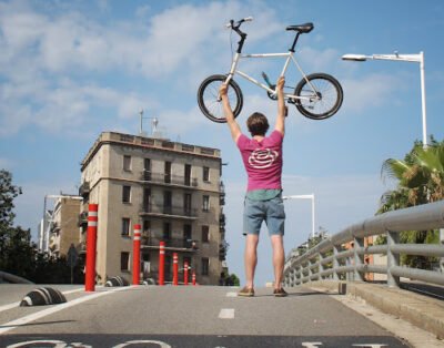 barcelona by bike