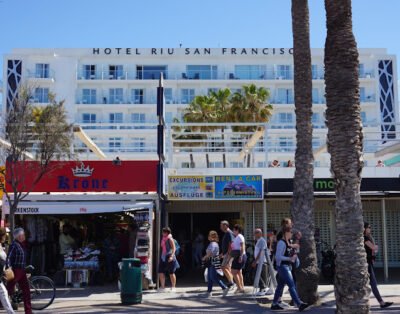Viajes Llull. Rent a car y excursiones