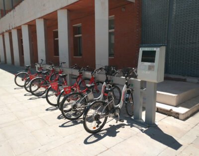 Bicinrivas , Ayuntamiento,Plaza de la Constitución