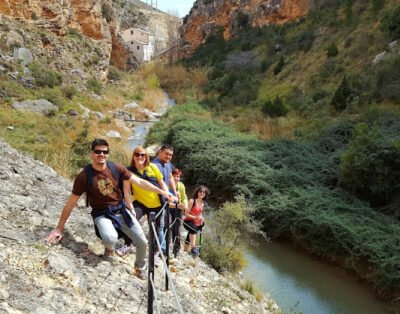 KÁRALOM, Actividades de Ocio y Turismo