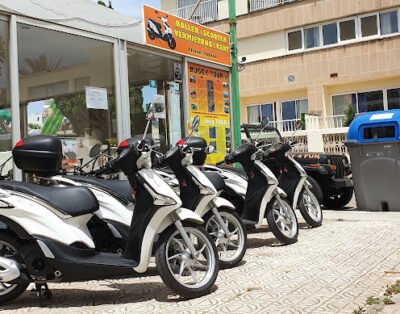 Rent a Scooter Cala Millor